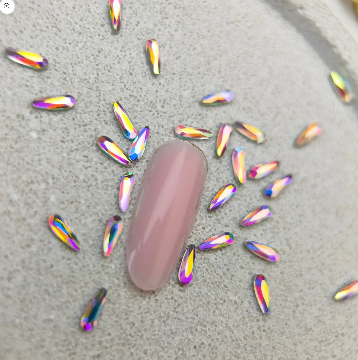 Mini goutte allongé