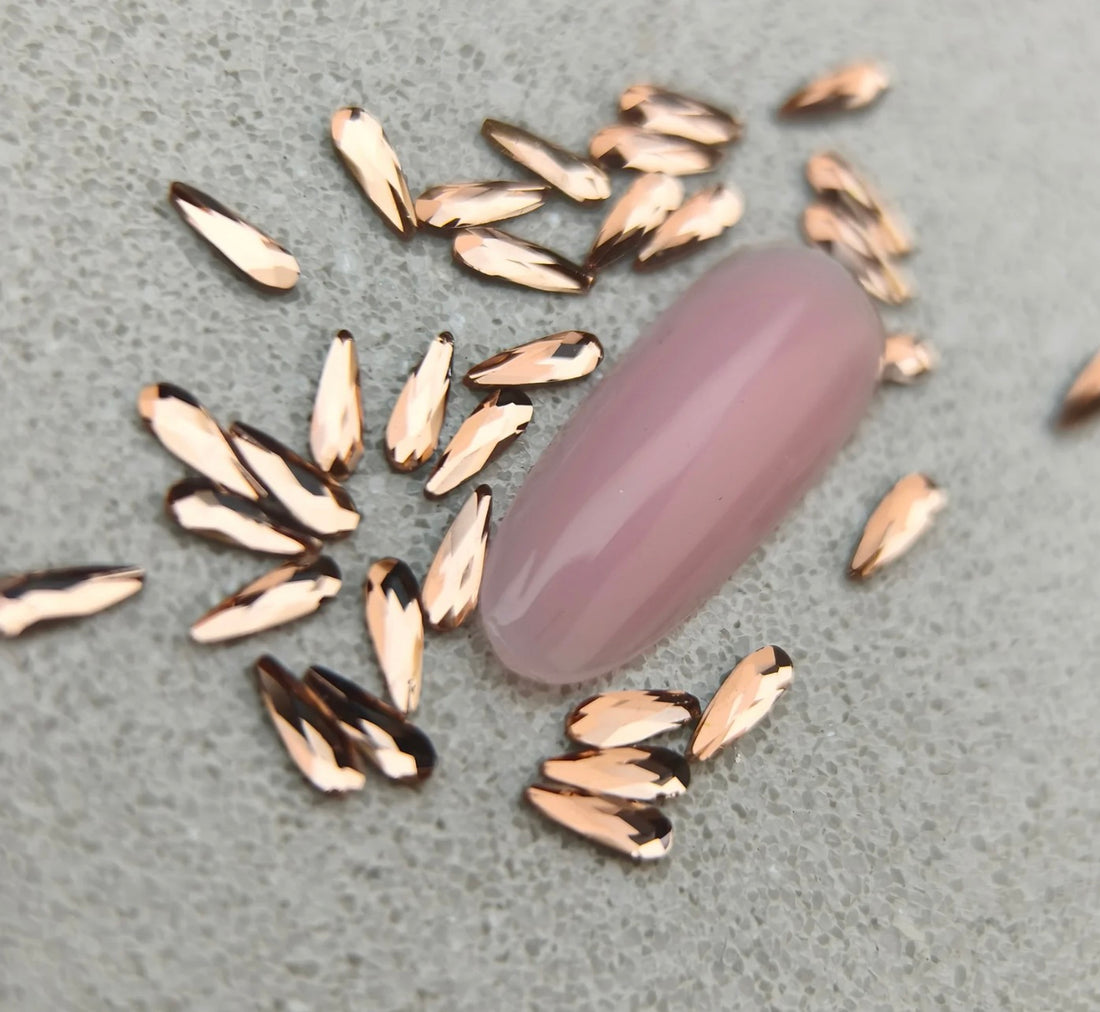 Mini goutte allongé