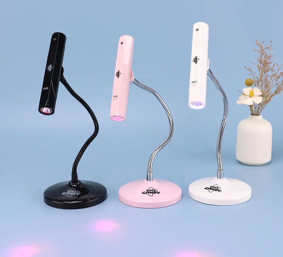 Mini Lamp UV LED 2-en-1 (Tactile & Amovible)